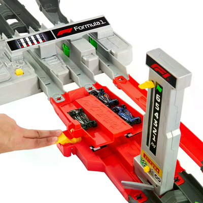 Hot Wheels Bunt Racing Hero Trackset - Image 11